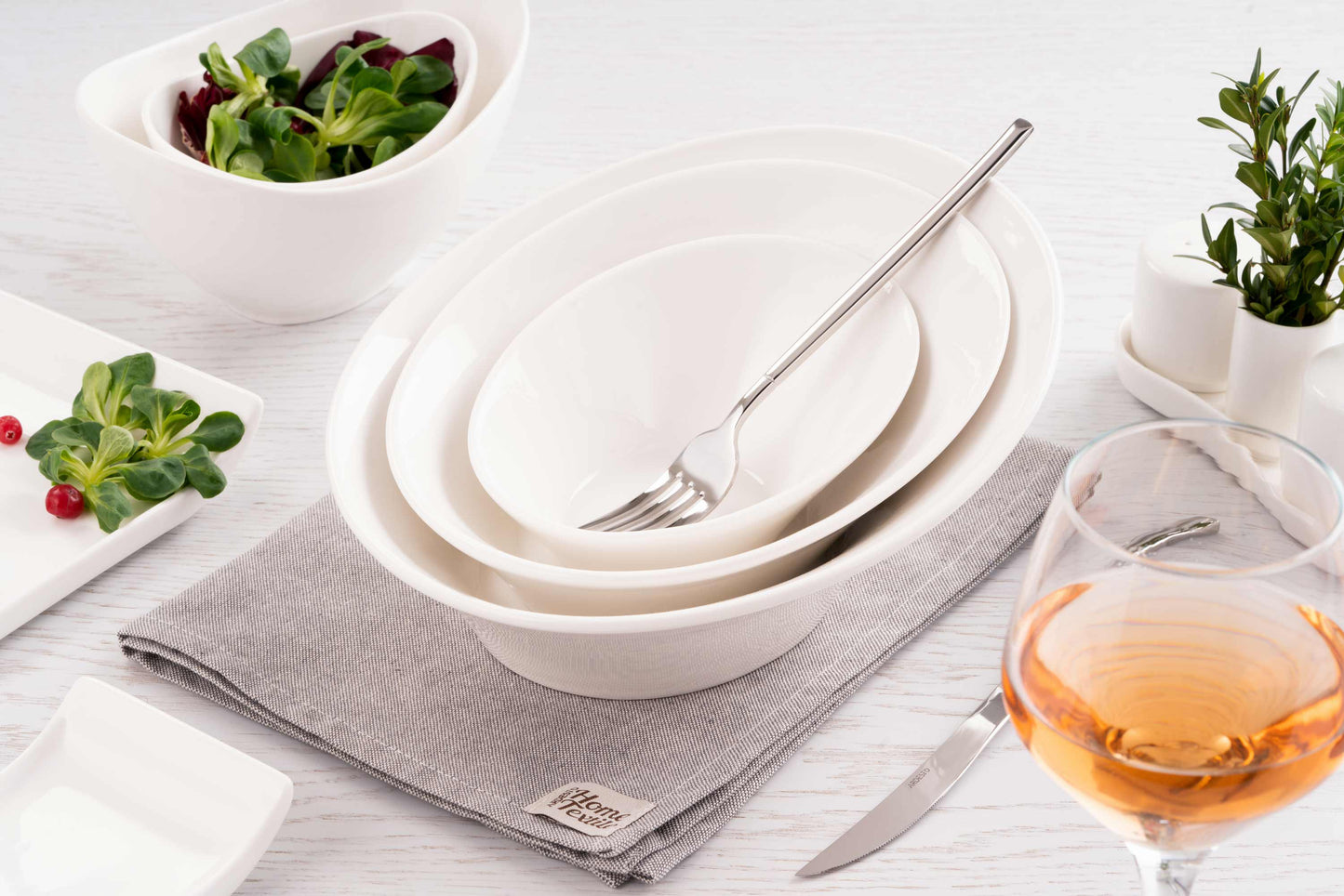 Ardesto Salad bowl, 25.5 сm, porcelain, white