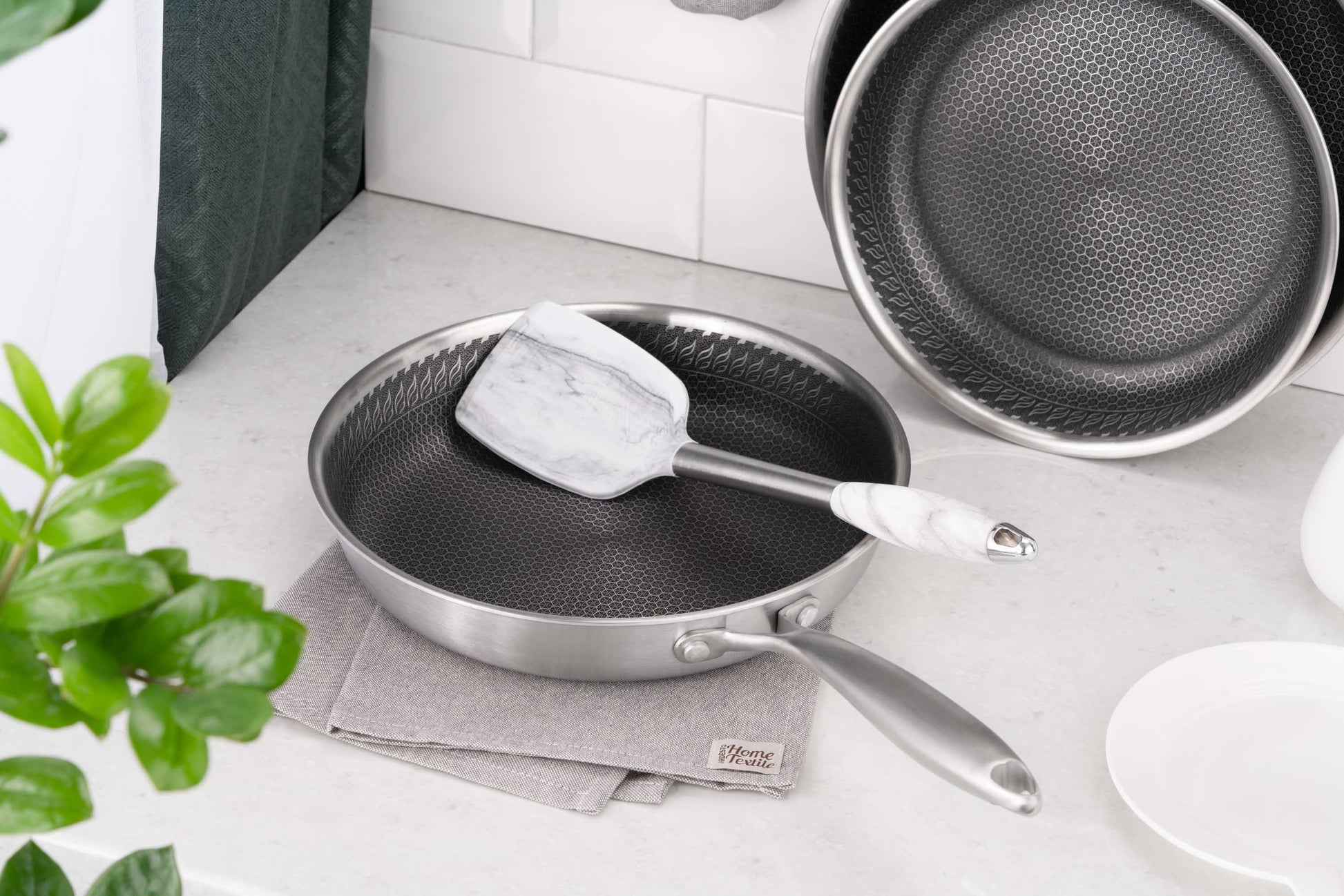 Ardesto Fry pan Black Mars Avior, 24cm, Triply stainless steel