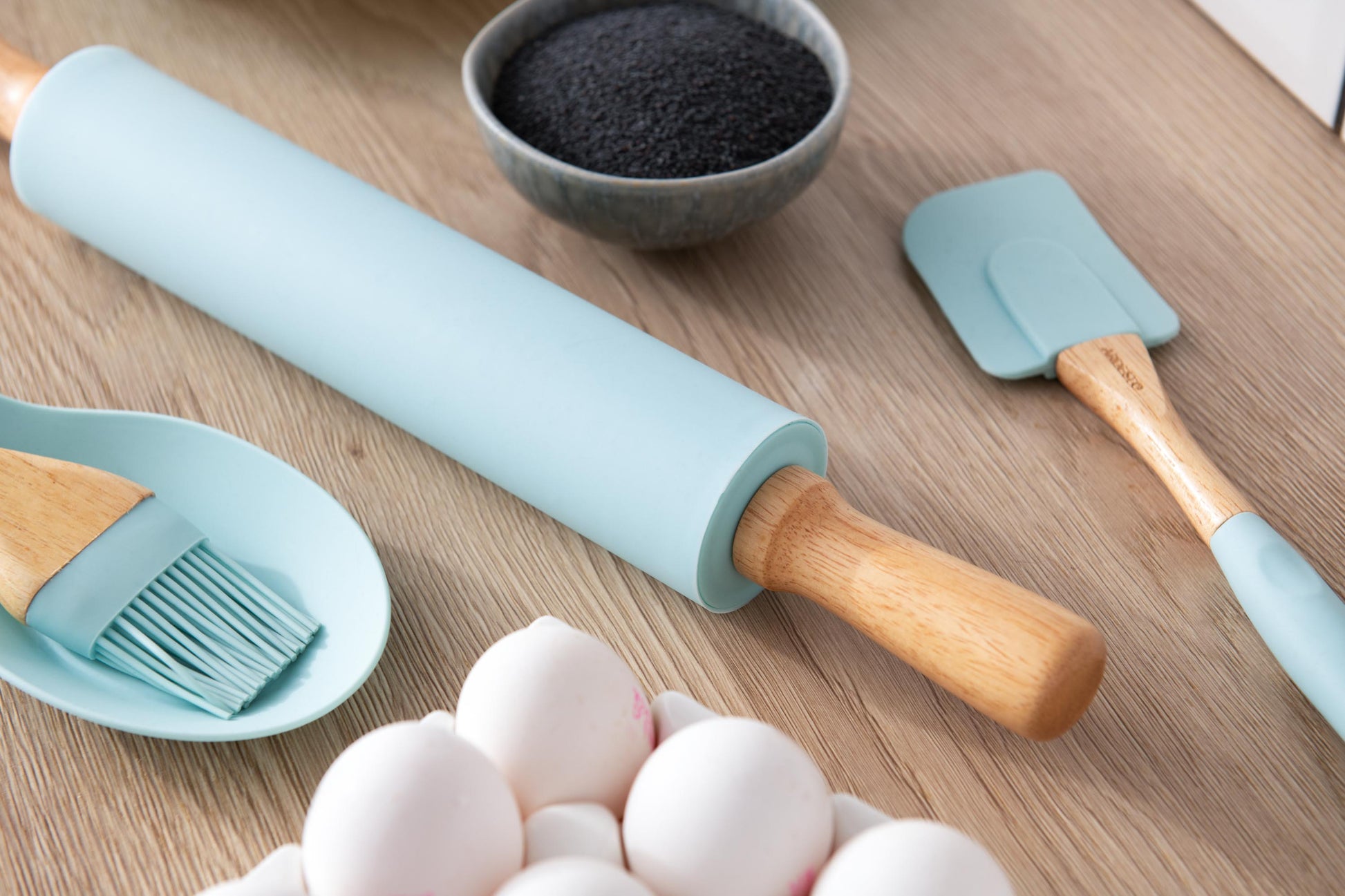 Ardesto Rolling Pin Tasty baking , blue, 43,5 cm, silicone, wood.