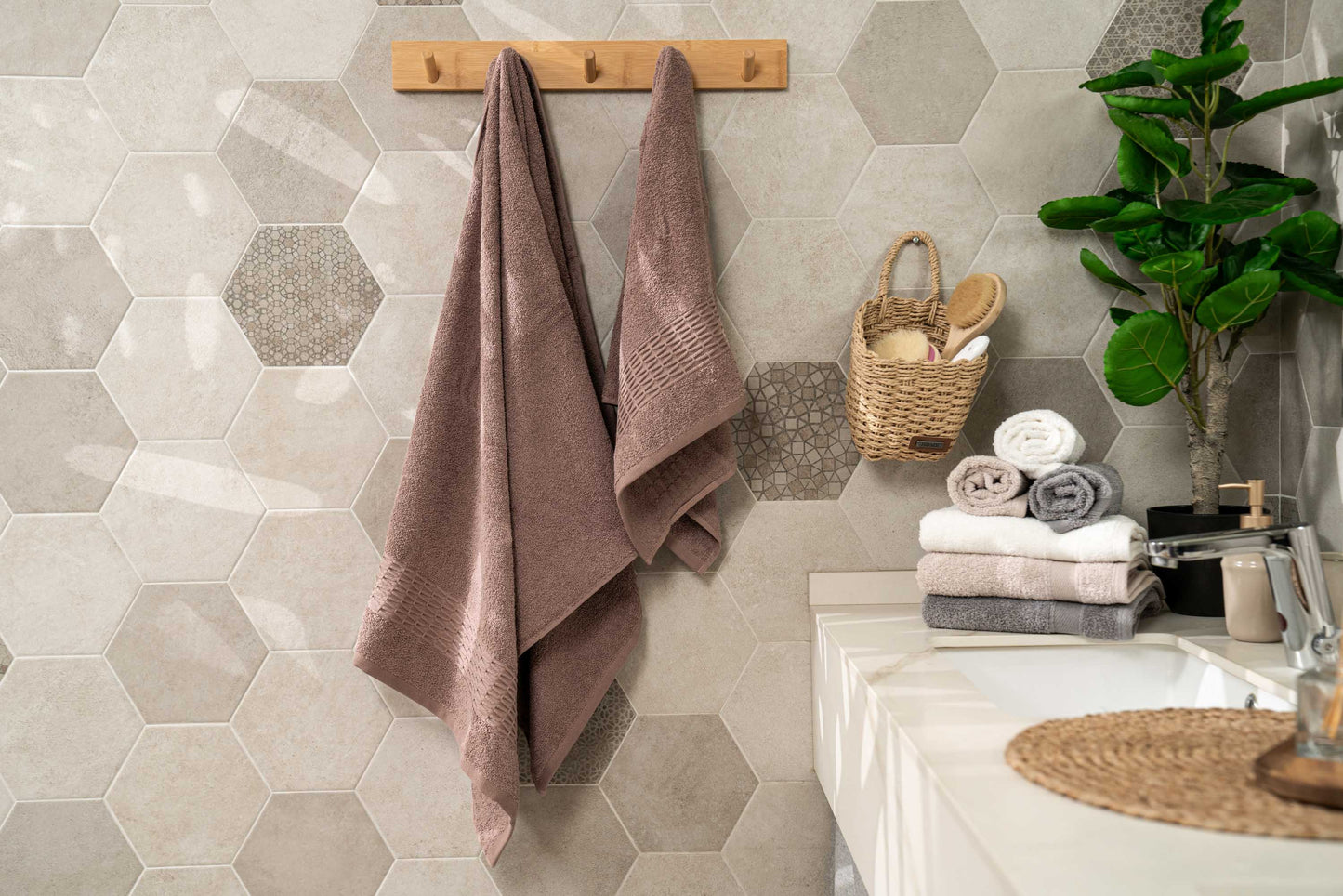 Ardesto Terry towel set Lotus, 50х90cm, 70х140cm, 2pcs, 100% cotton, brown