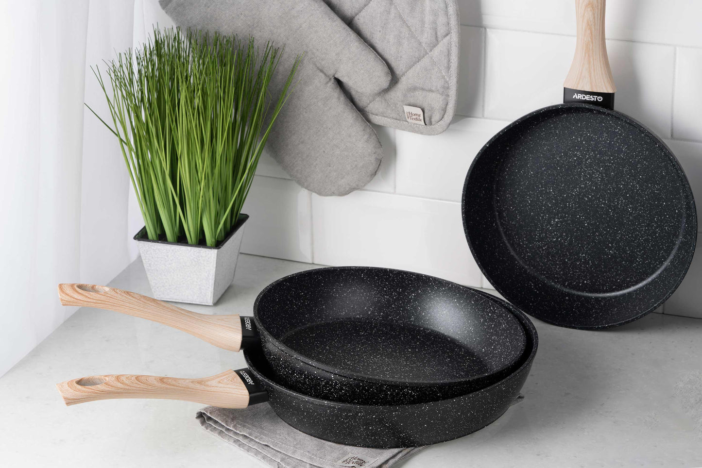 Ardesto Deep Fry pan Midori 24cm, aluminium, black