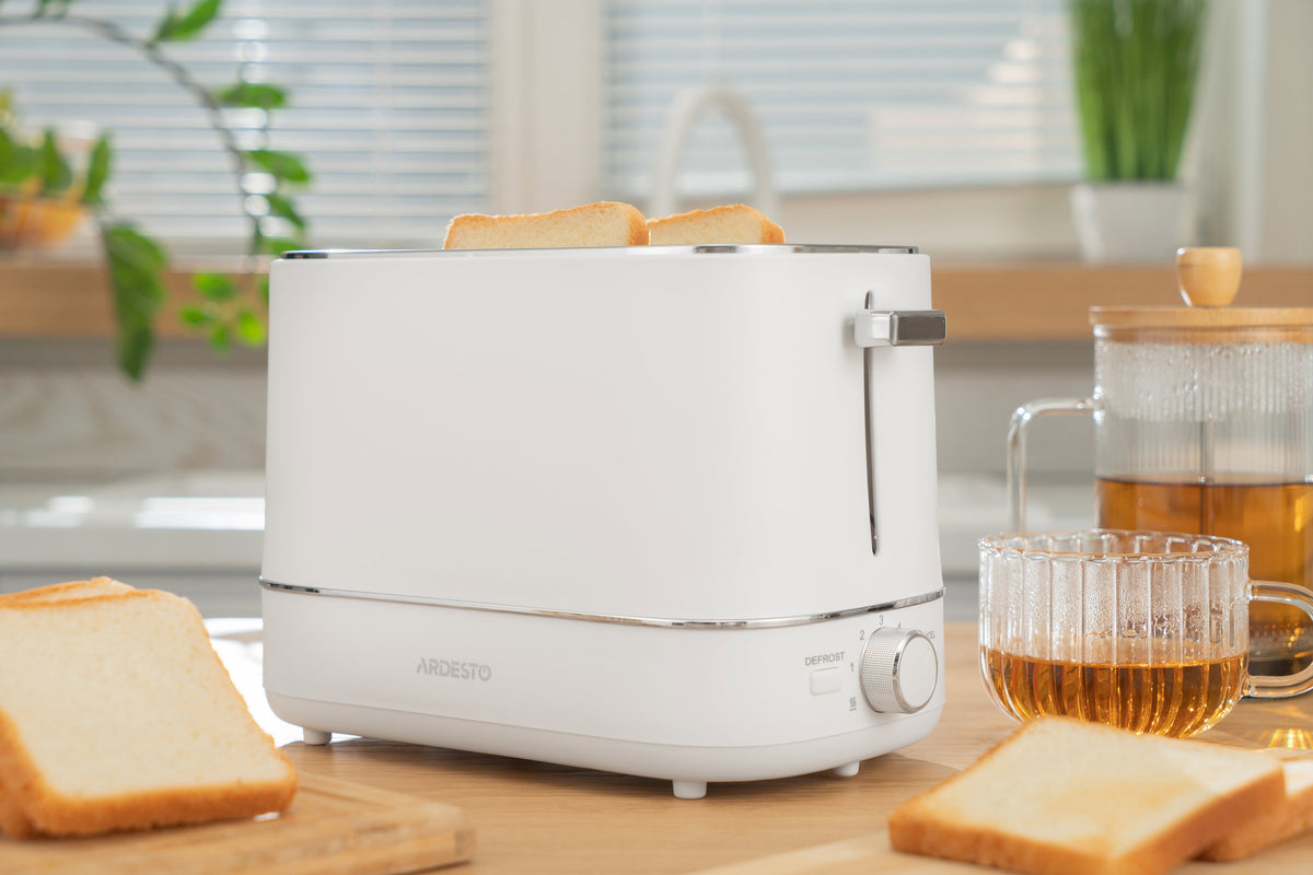 Ardesto toaster Timeless Elegance, 800W, plastic, 2 slots, white